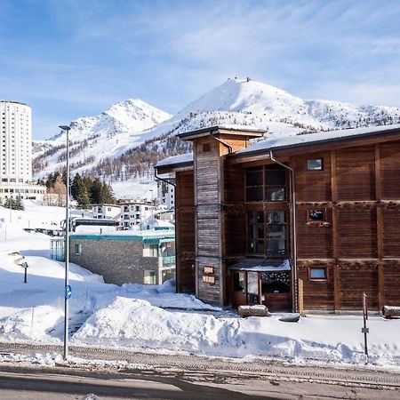 Chalet Weal Aparthotel Colle Colle Sestriere Exterior foto